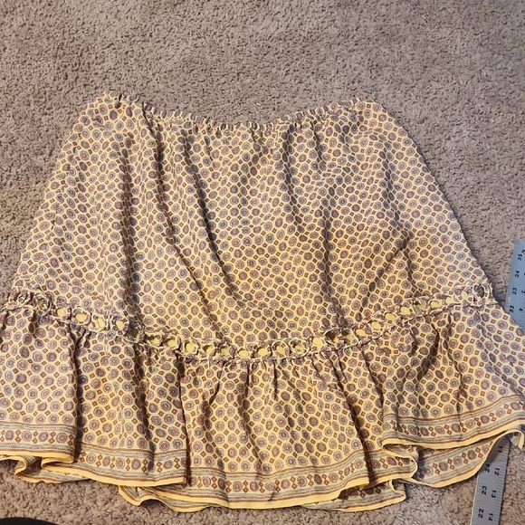 Yellow Patterned Women's Skirt - Picture 5 of 5